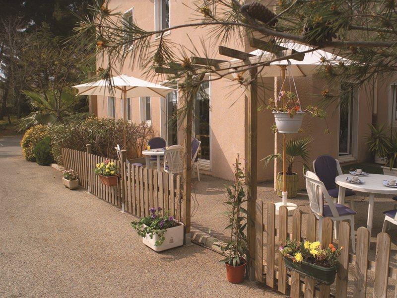 Stars Antibes Hotel Biot Exterior photo